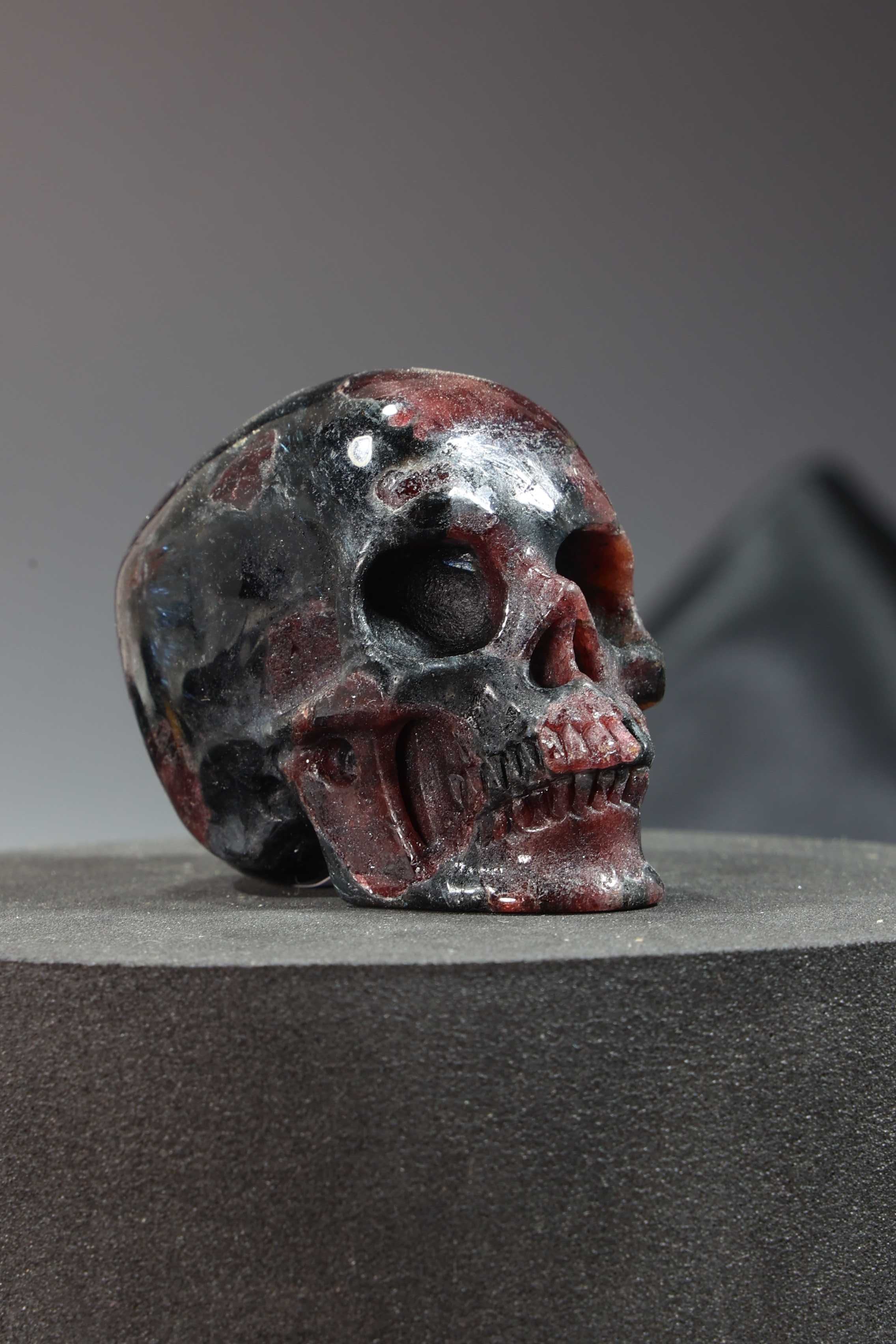 Garnet Skull Carving