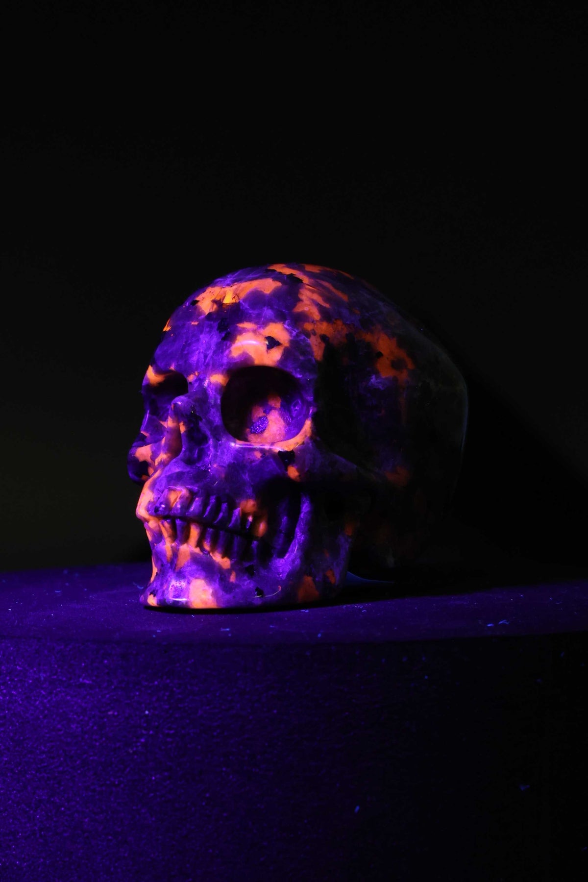 Yooperlite Skull Carving